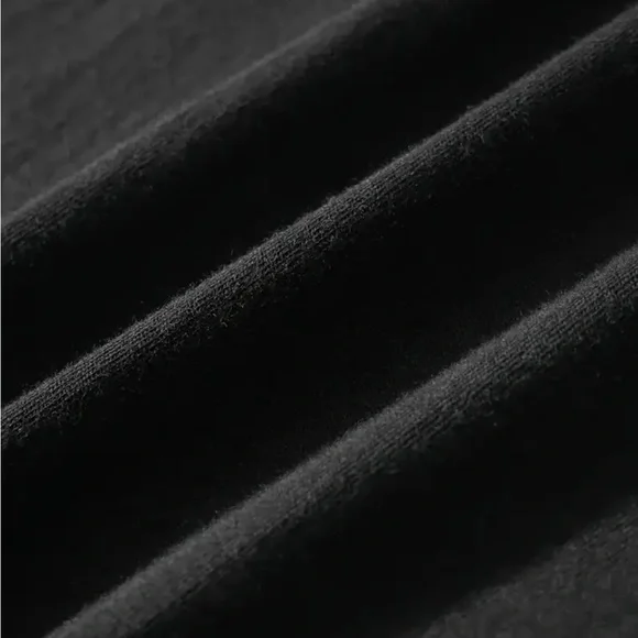 Hello Kitty Shirt Cartoon NWT - Picture 3 of 4